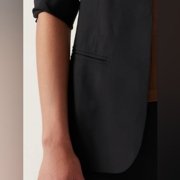 NWT Athleta Black Avenue Blazer in Size 6 Black Color - Picture 6 of 12